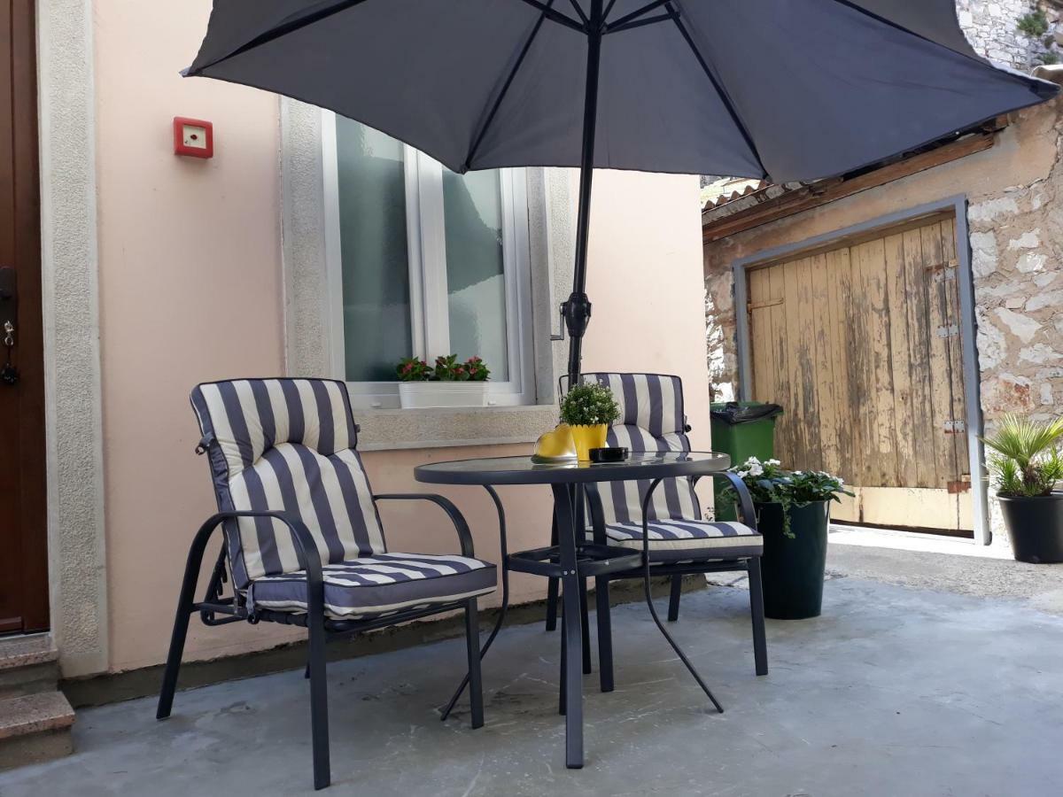 Apartments Paris Umag Exterior foto